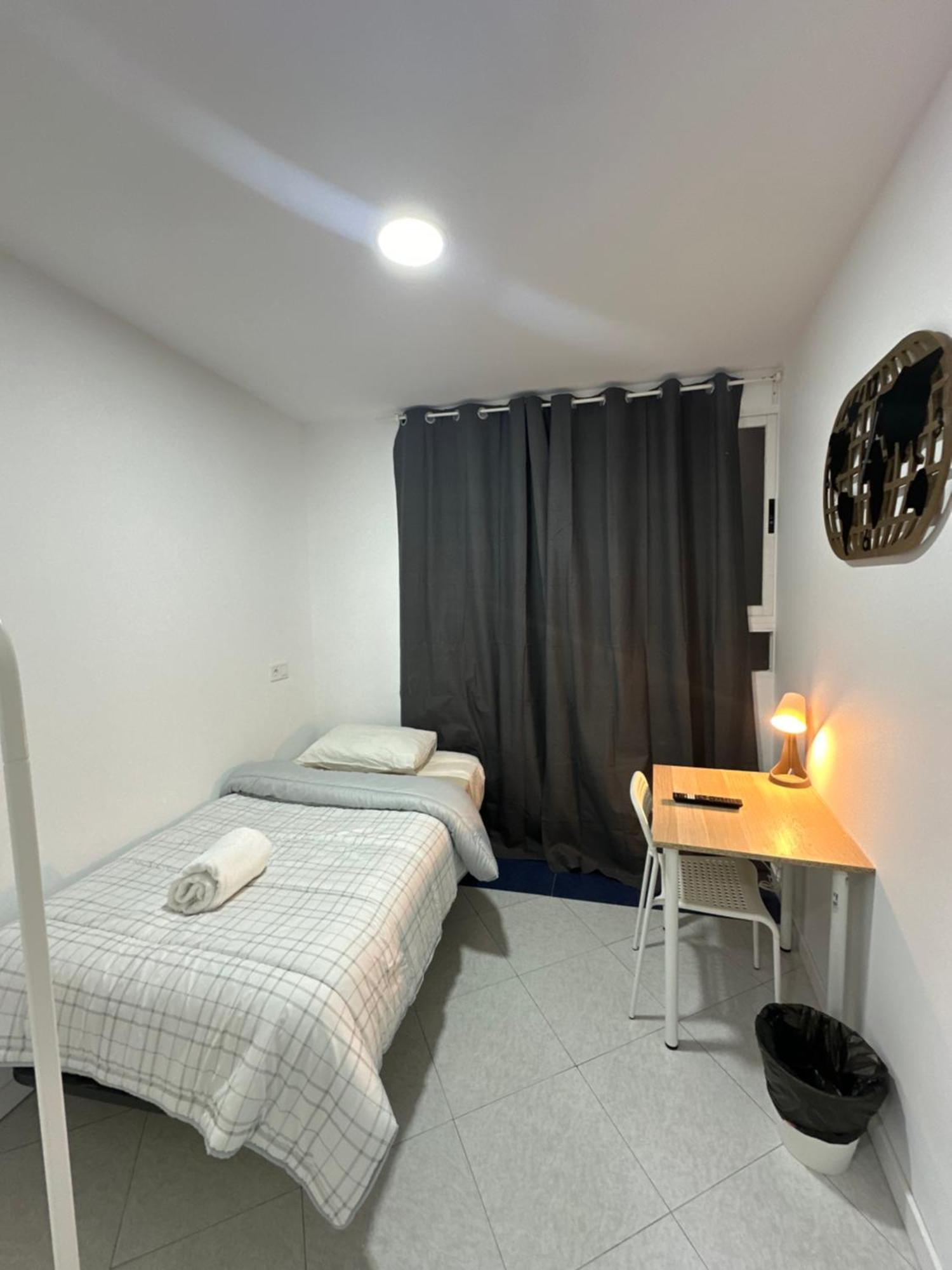 Rooms Mediavilla Madryt Zewnętrze zdjęcie