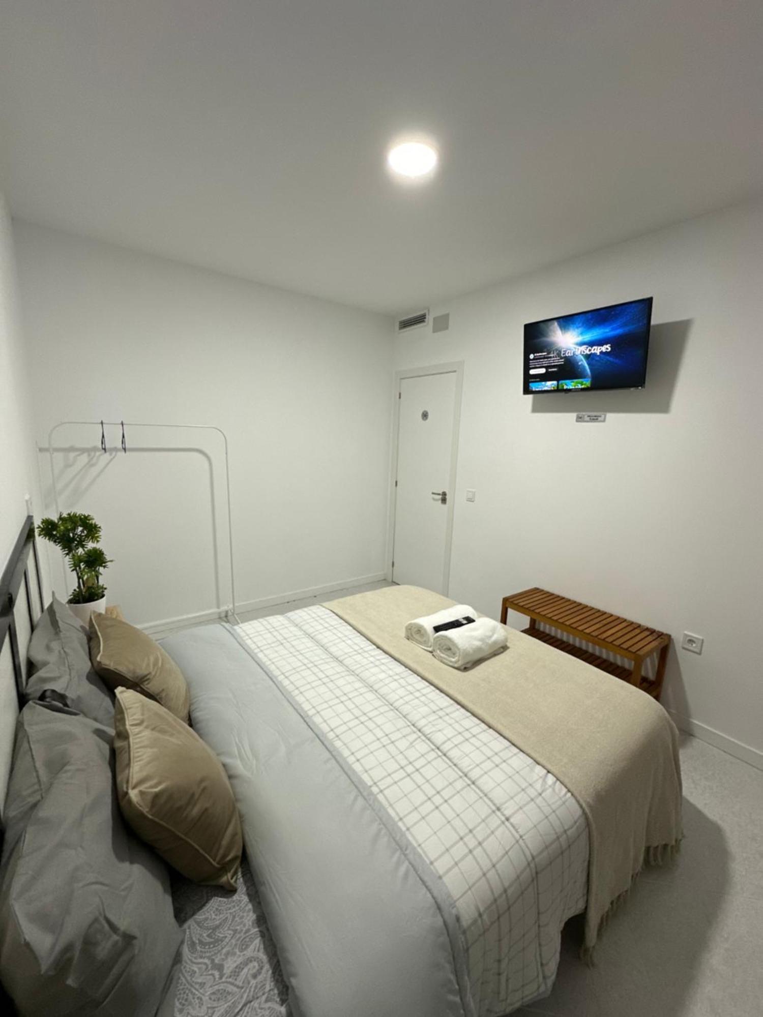 Rooms Mediavilla Madryt Zewnętrze zdjęcie