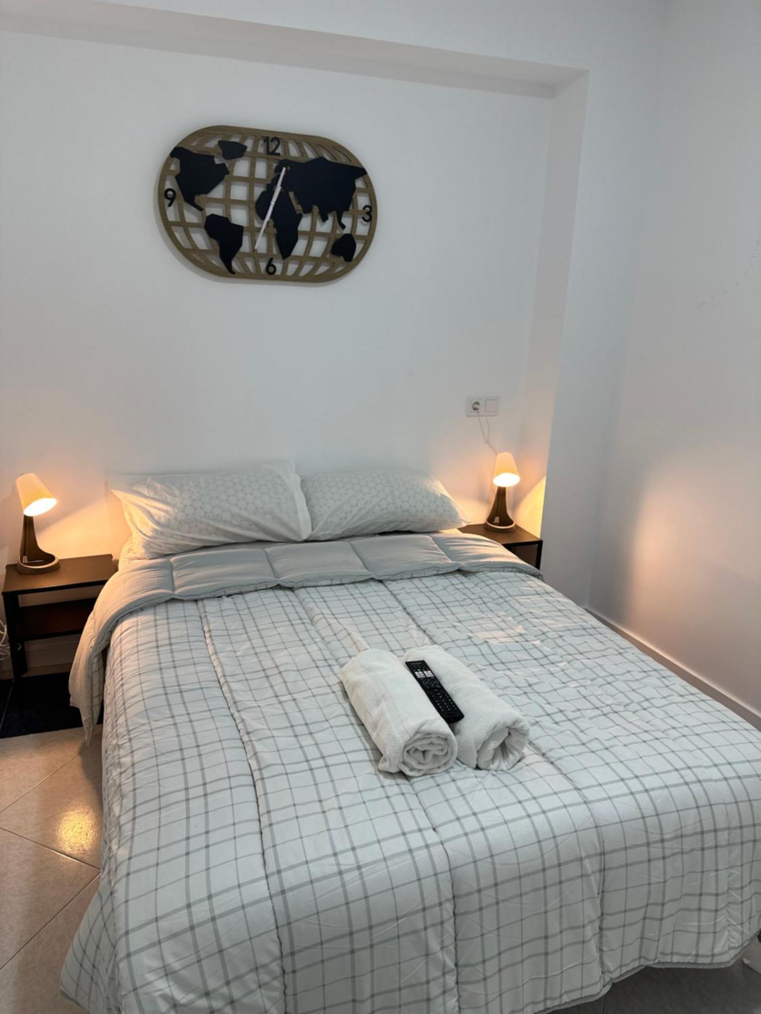 Rooms Mediavilla Madryt Zewnętrze zdjęcie