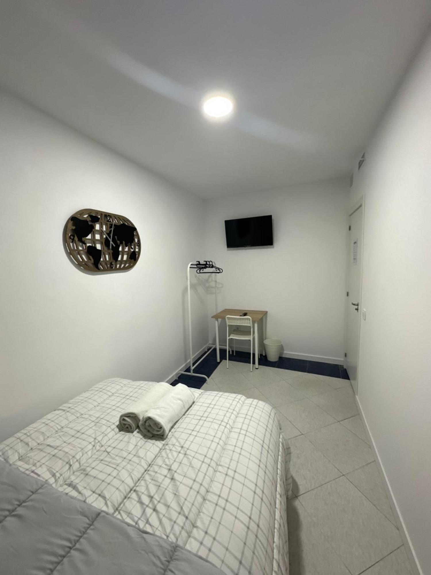 Rooms Mediavilla Madryt Zewnętrze zdjęcie