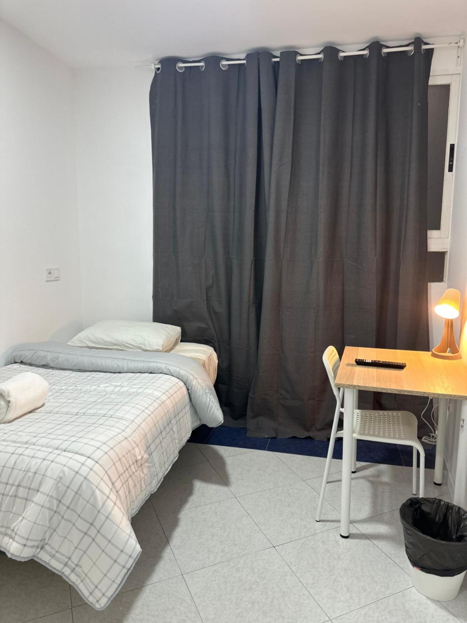 Rooms Mediavilla Madryt Zewnętrze zdjęcie