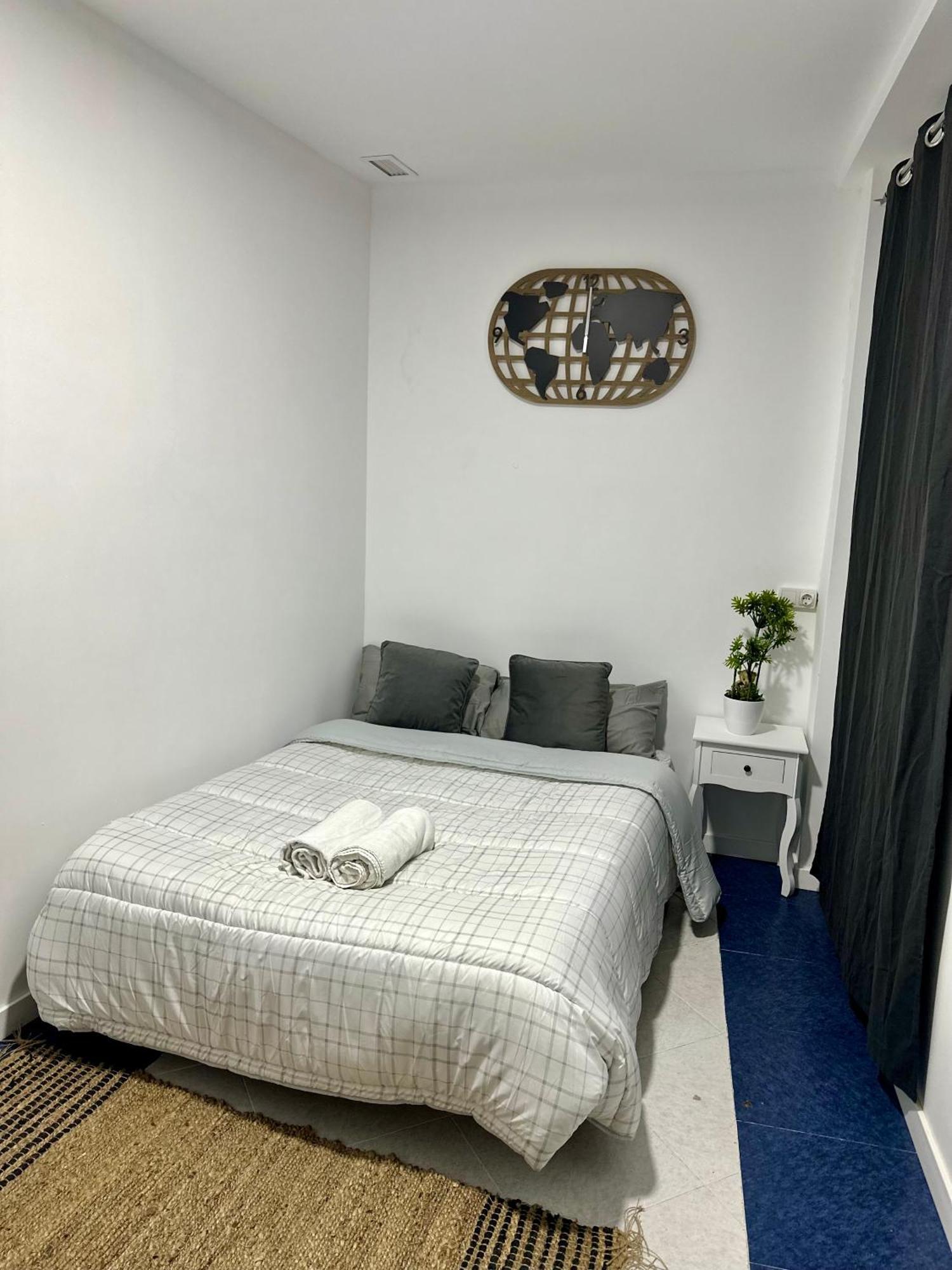 Rooms Mediavilla Madryt Zewnętrze zdjęcie